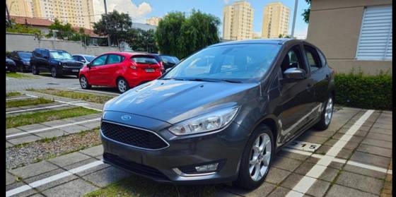 FORD FOCUS 1.6 SE PLUS 16V FLEX 4P MANUAL